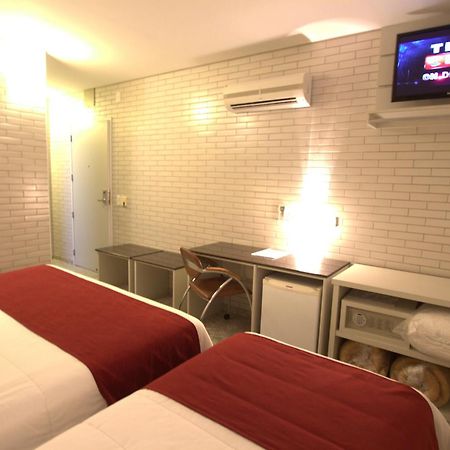 Hotel Confiance Batel كوريتيبا الغرفة الصورة