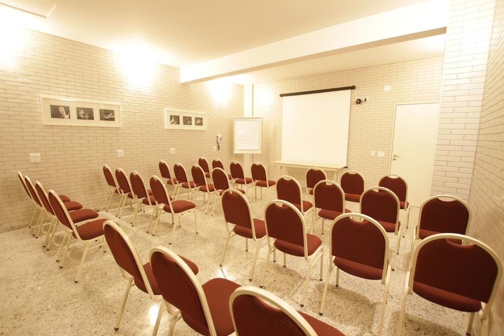 Hotel Confiance Batel كوريتيبا المظهر الخارجي الصورة